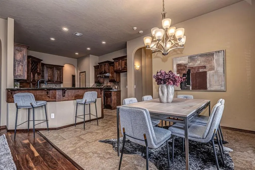 Photo 12 — 9609 Lakecrest Drive, Oklahoma City, OK 73159