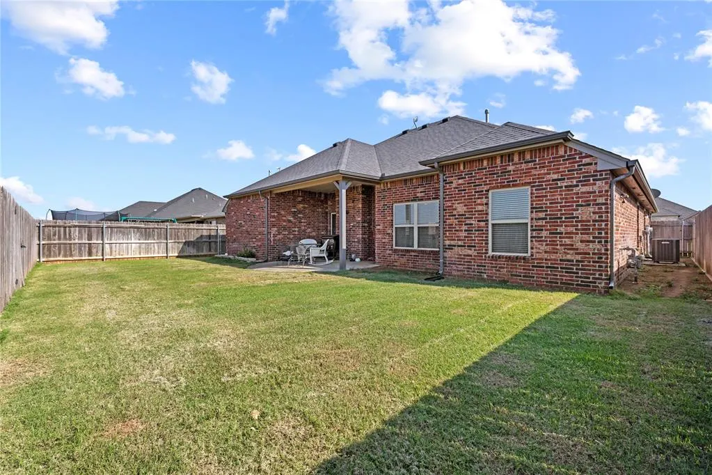 Photo 31 — 2701 Falling Leaves Drive, Weatherford, OK 73096