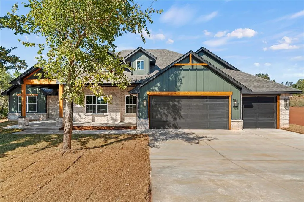 Front exterior — 2344 Knox Lane, Blanchard, OK 73010