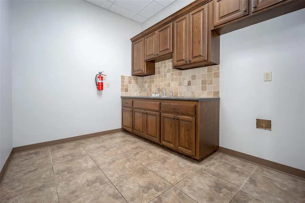 Photo 13 — 5101 Gaillardia Corporate Place B, Oklahoma City, OK 73142