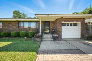 Sold home at 2924 NW 47th Street