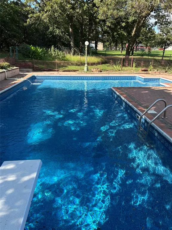 Photo 6 — 10301 Schwartz Drive, Oklahoma City, OK 73165