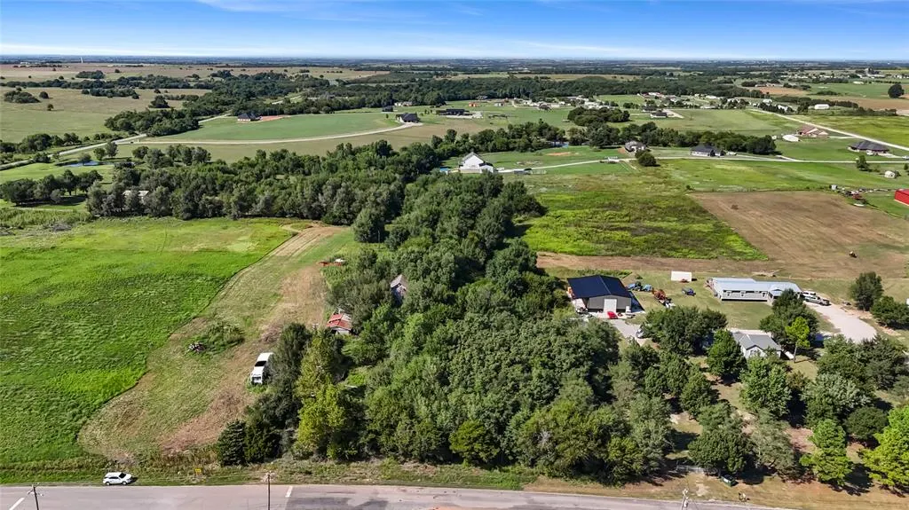 Front exterior — 16751 W Wilshire Boulevard, Yukon, OK 73099