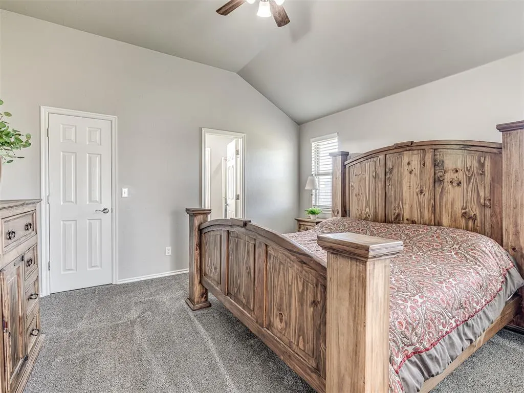 Photo 25 — 118 W Comanche Avenue, Cashion, OK 73016