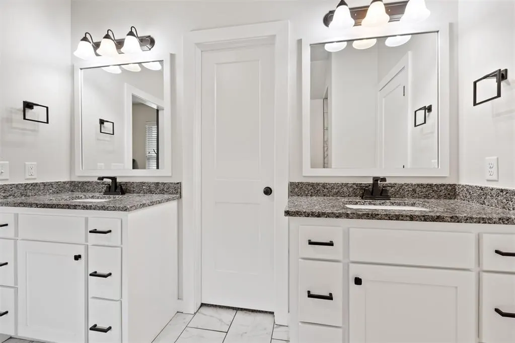 Photo 22 — 635 SW 6th Street, Jones, OK 73049