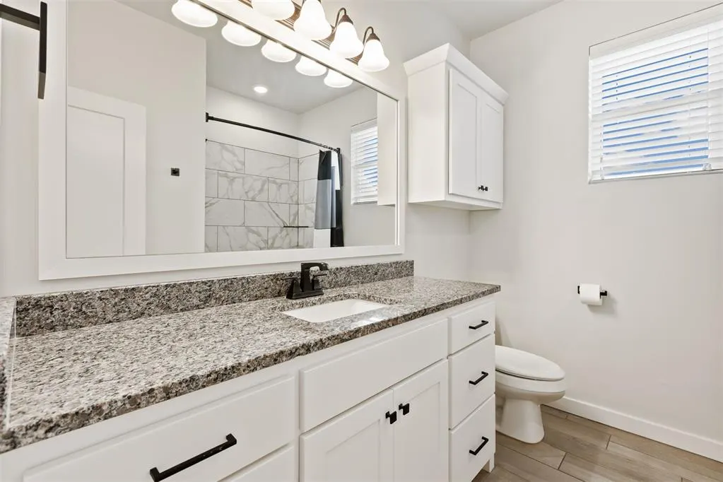 Photo 29 — 635 SW 6th Street, Jones, OK 73049