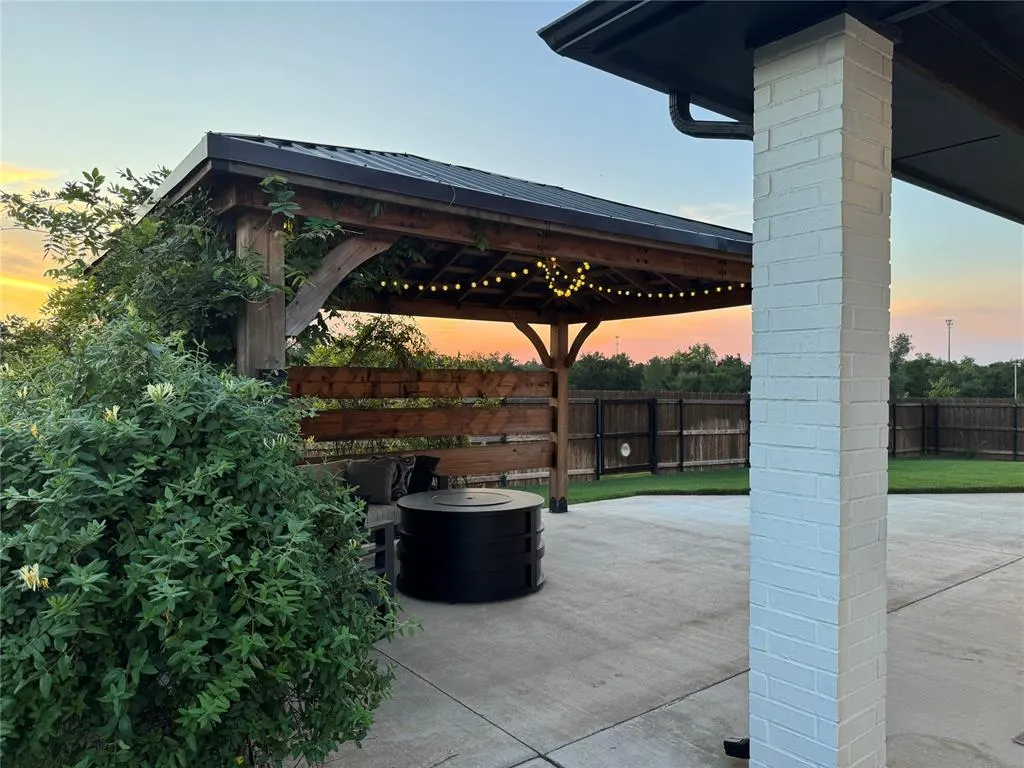 Photo 36 — 635 SW 6th Street, Jones, OK 73049
