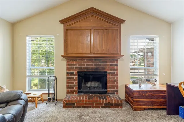 Photo 2 — 1812 Foxfire Road, Edmond, OK 73003