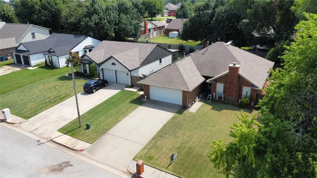 Photo 35 — 1812 Foxfire Road, Edmond, OK 73003