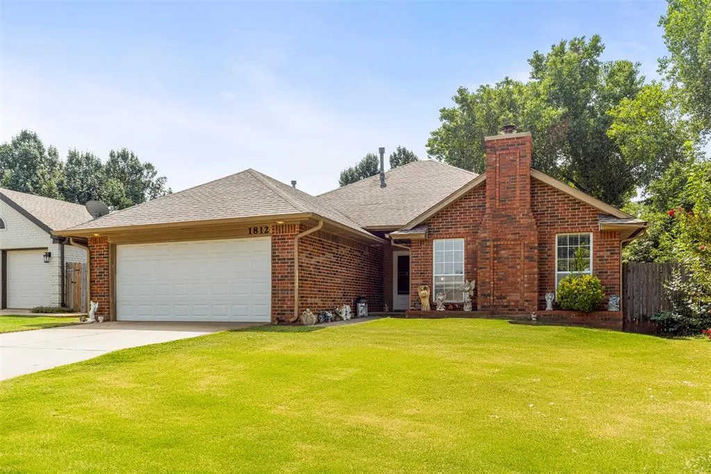 Front exterior — 1812 Foxfire Road, Edmond, OK 73003
