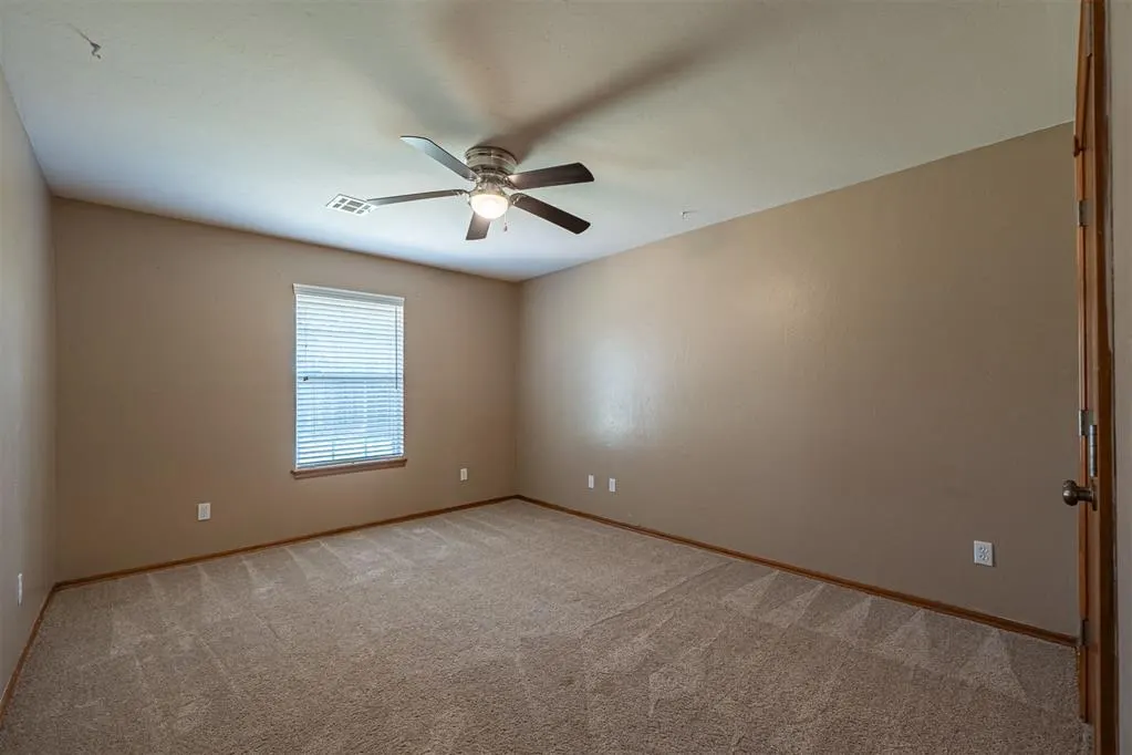 Photo 27 — 11521 Village Avenue, Midwest City, OK 73130