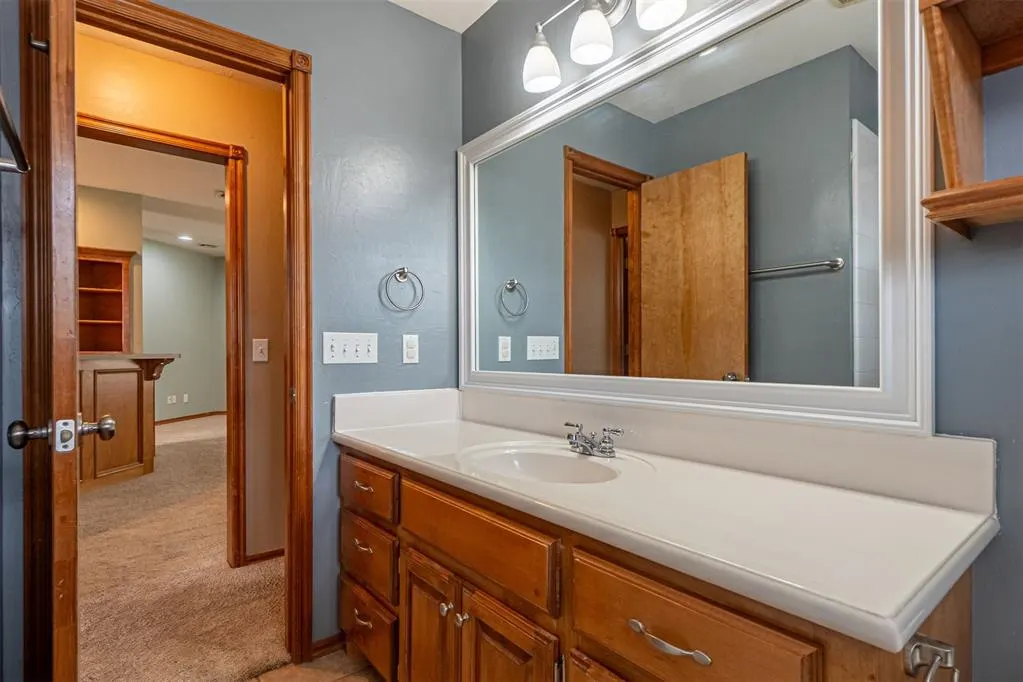 Photo 31 — 11521 Village Avenue, Midwest City, OK 73130