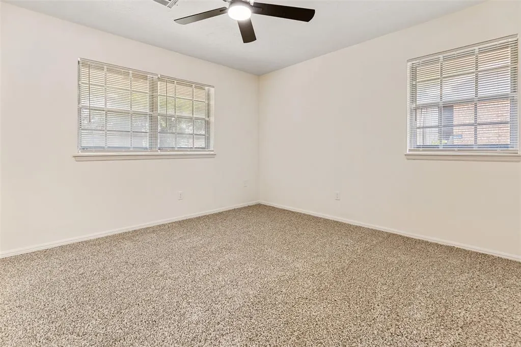Photo 12 — 1221 NW 102nd Street, Oklahoma City, OK 73114