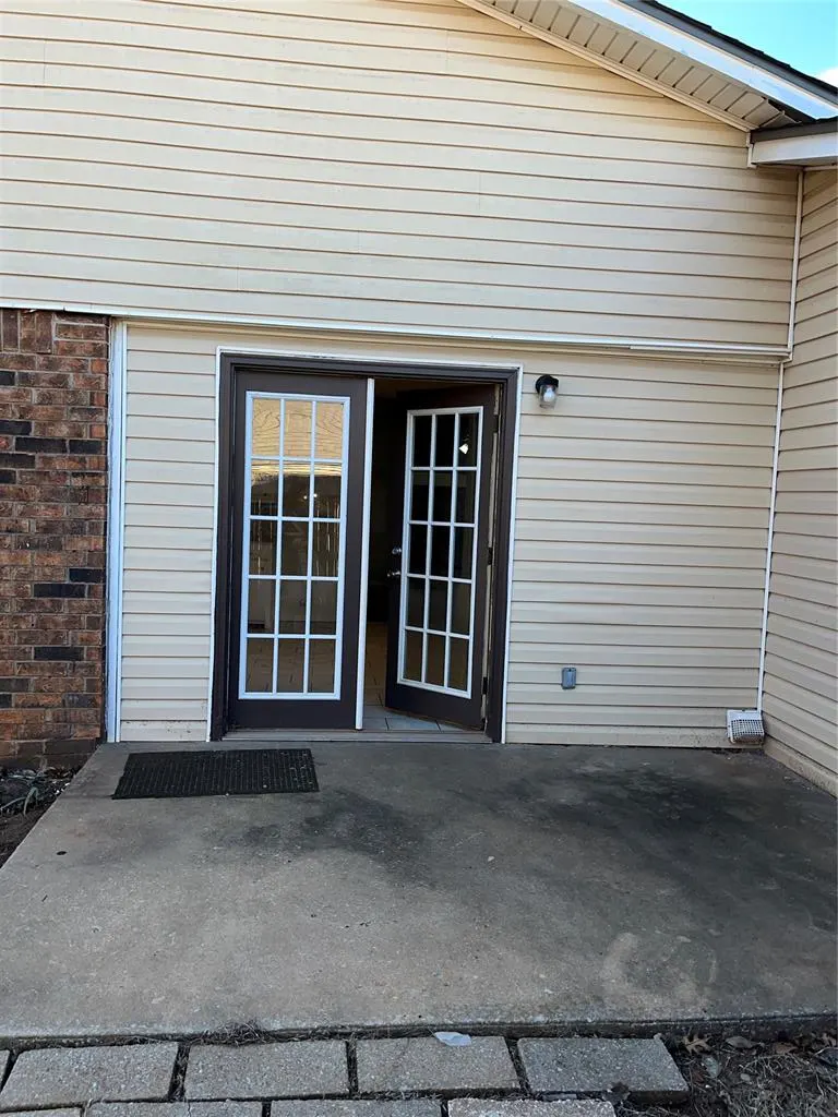 Photo 6 — 121 Stonewood Drive, Noble, OK 73068