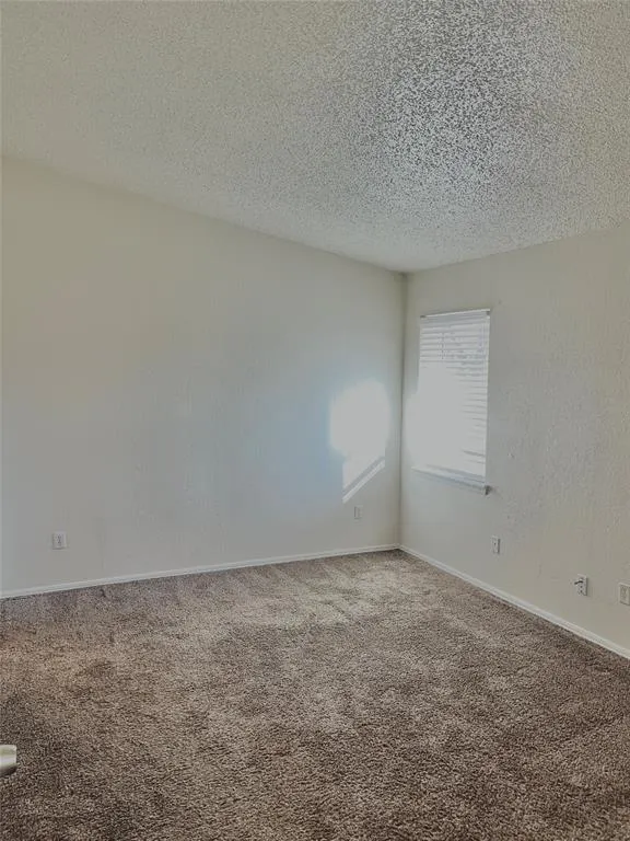 Photo 12 — 121 Stonewood Drive, Noble, OK 73068