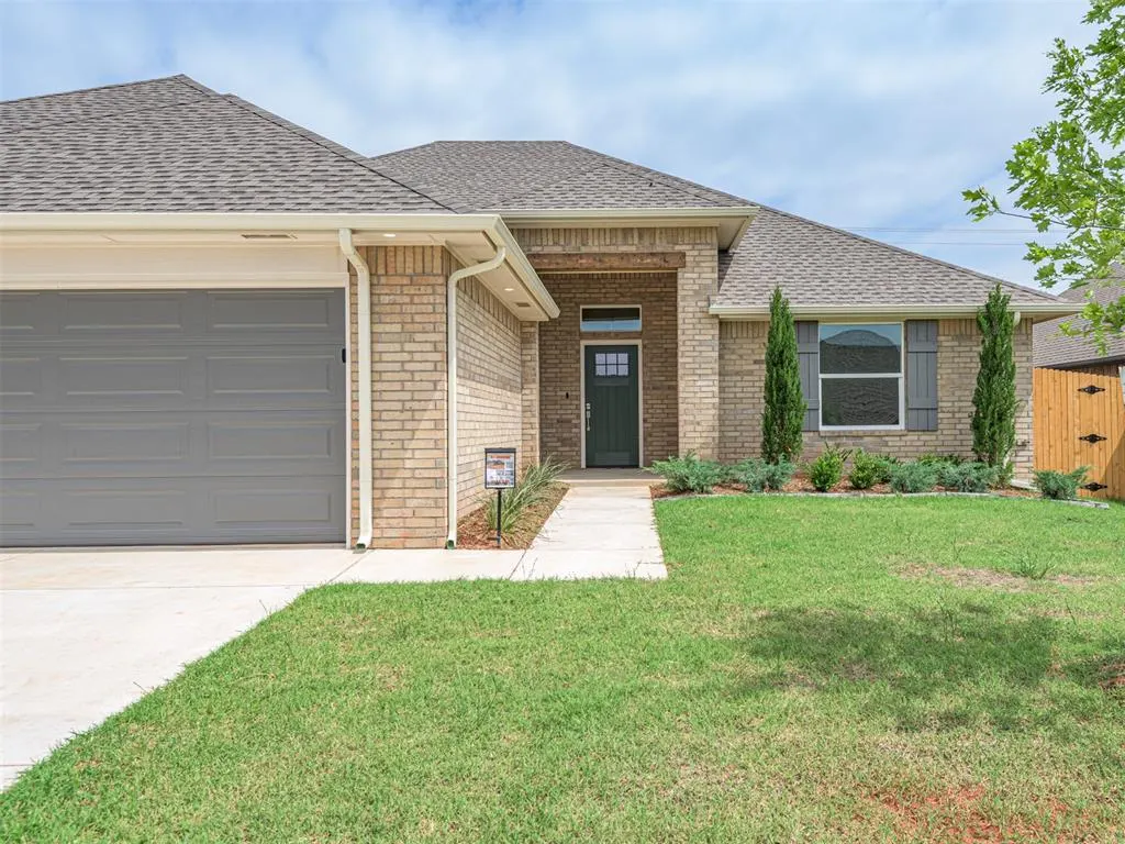Photo 6 — 12125 SW 45th Terrace, Mustang, OK 73064