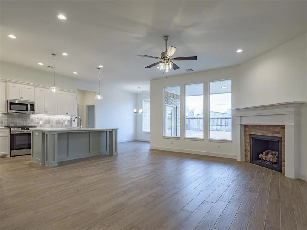 Photo 11 — 12125 SW 45th Terrace, Mustang, OK 73064