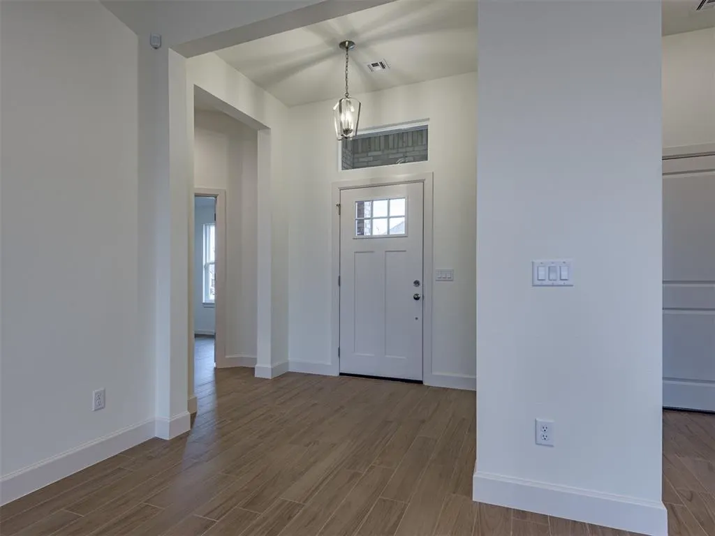 Photo 12 — 12125 SW 45th Terrace, Mustang, OK 73064