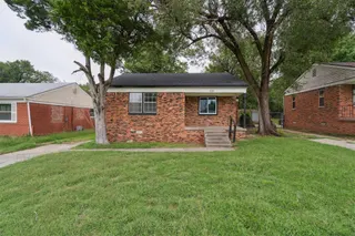Sold home at 4141 NW 14th Street