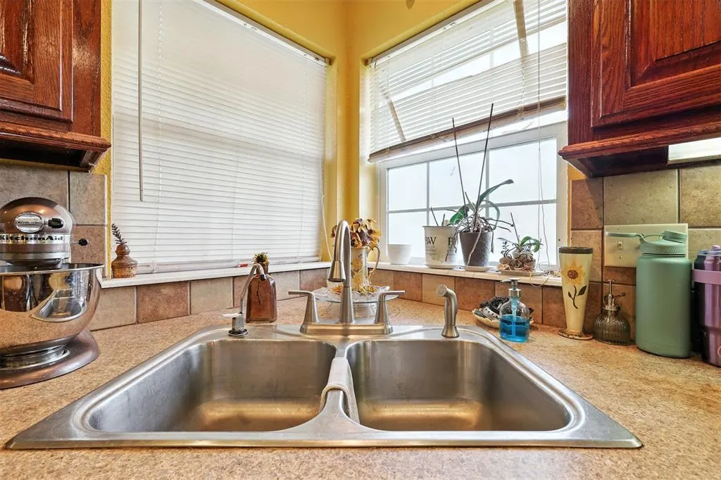 Photo 12 — 35788 E 143rd S Street, Coweta, OK 74429