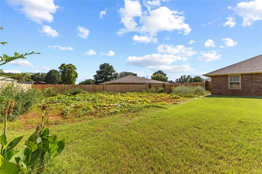 Photo 36 — 1804 Kristie Lane, Weatherford, OK 73096