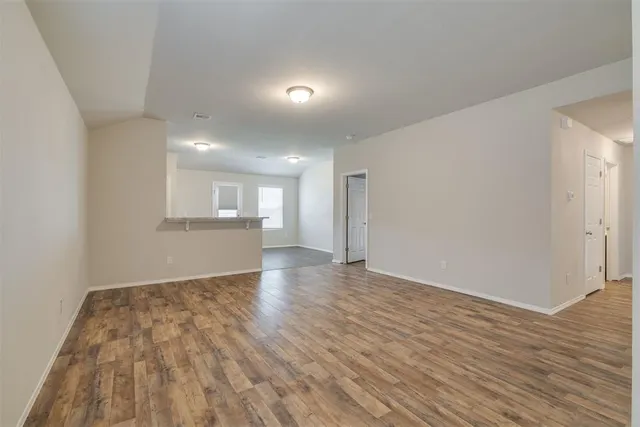 Photo 5 — 1908 Melanie Drive, Oklahoma City, OK 73127