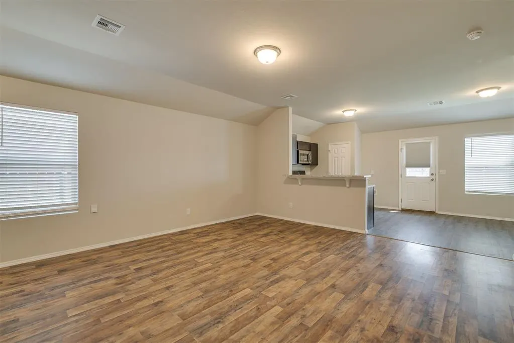 Photo 6 — 1908 Melanie Drive, Oklahoma City, OK 73127