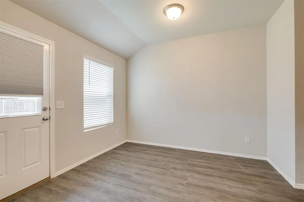 Photo 13 — 1908 Melanie Drive, Oklahoma City, OK 73127