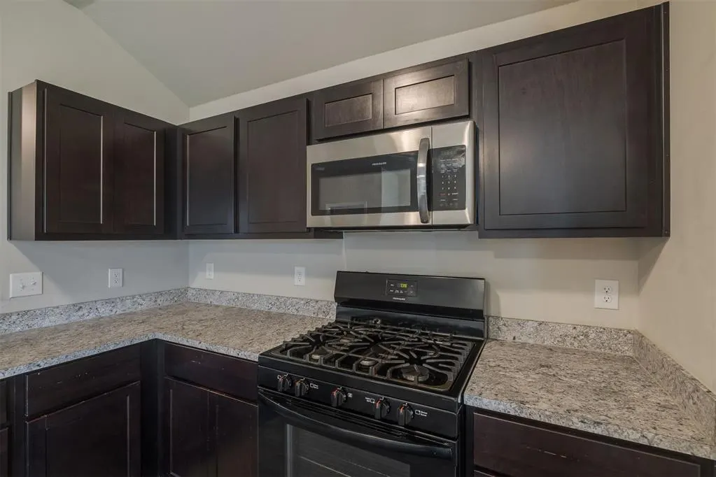 Photo 16 — 1908 Melanie Drive, Oklahoma City, OK 73127