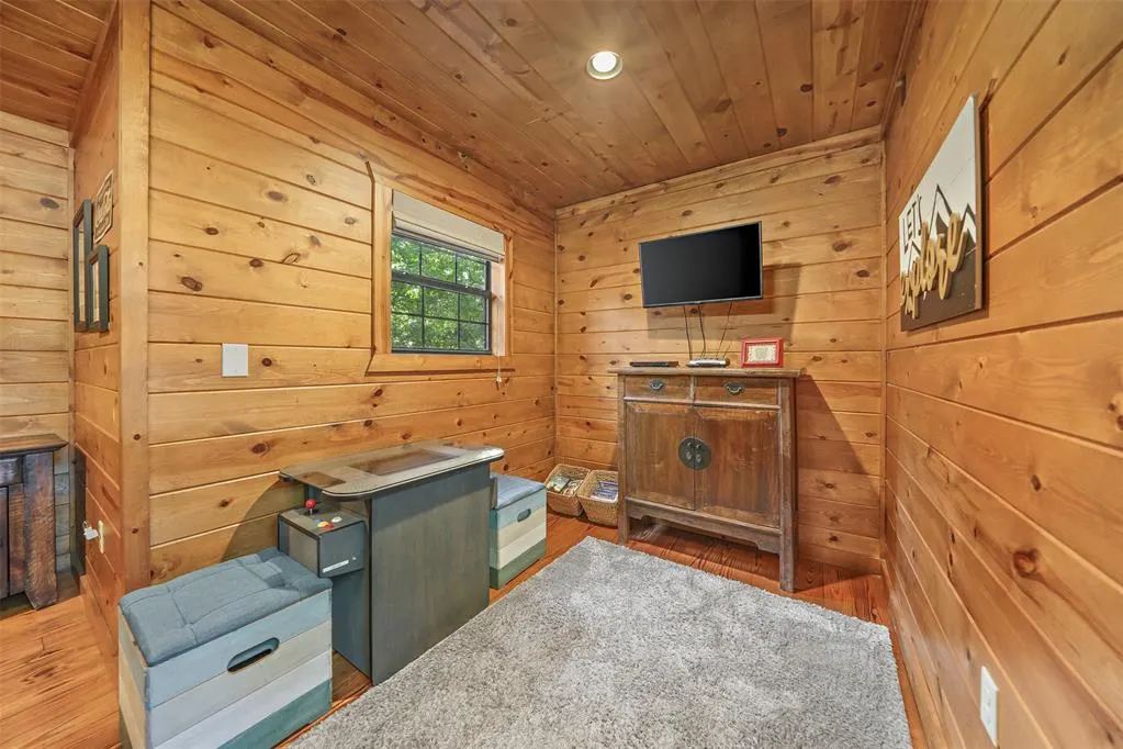 Photo 24 — 573 Timber Creek Trail, Broken Bow, OK 74728