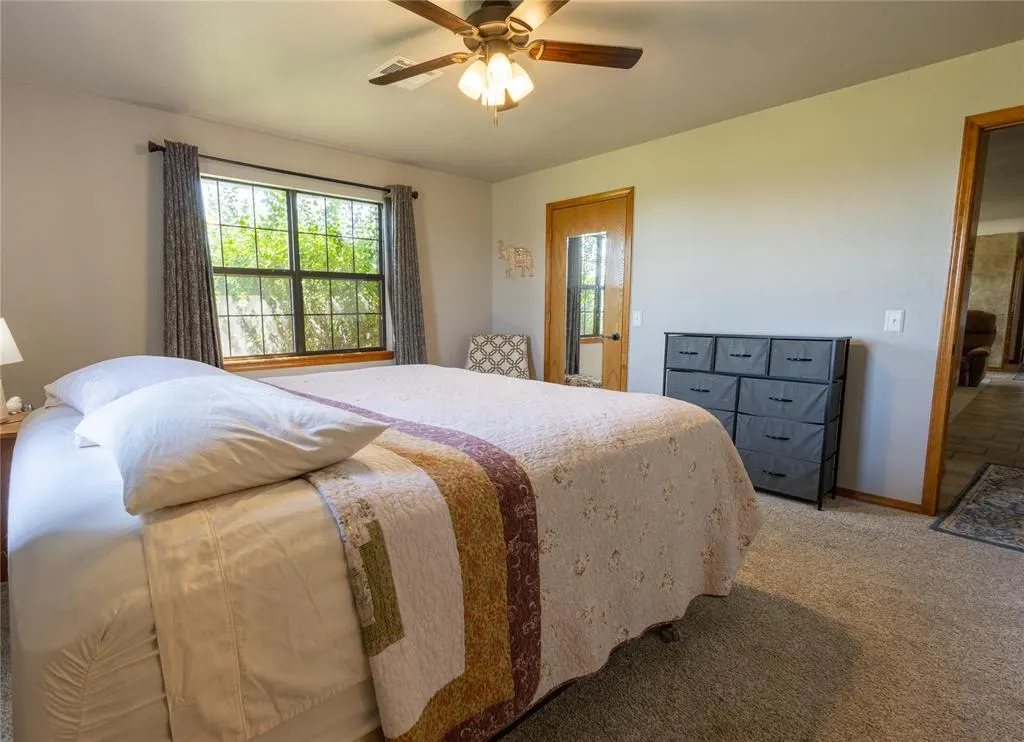 Photo 15 — 7040 Choctaw Street, Union City, OK 73090