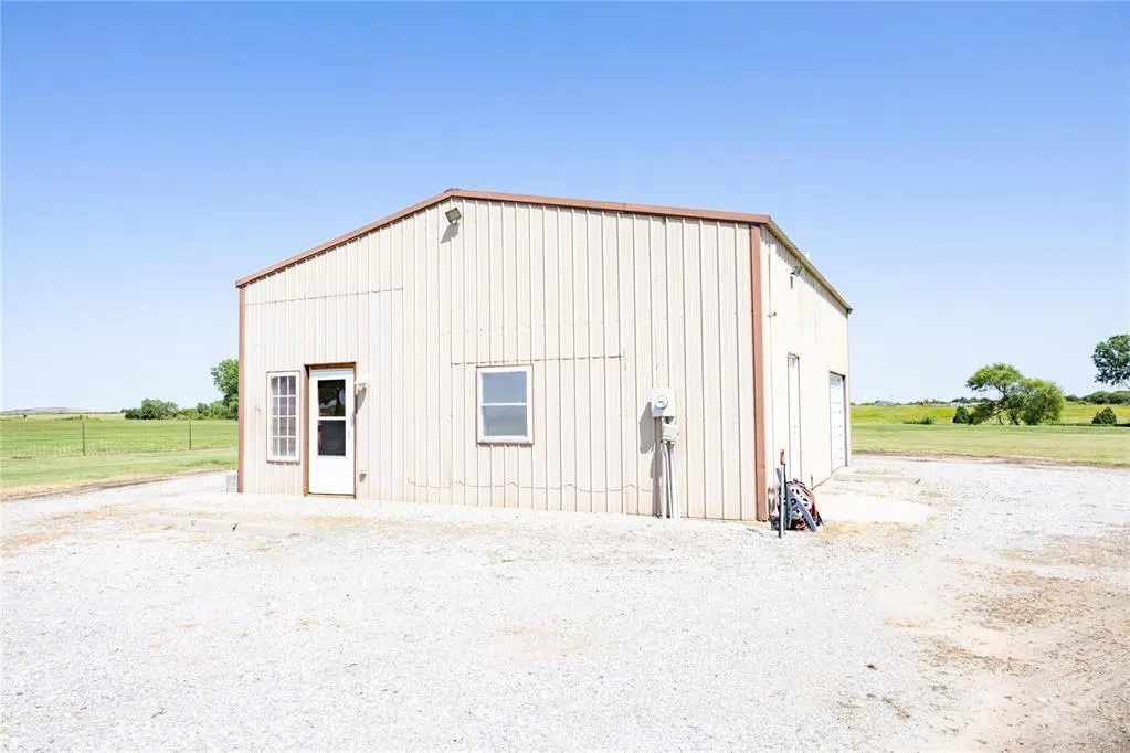 Photo 27 — 7040 Choctaw Street, Union City, OK 73090