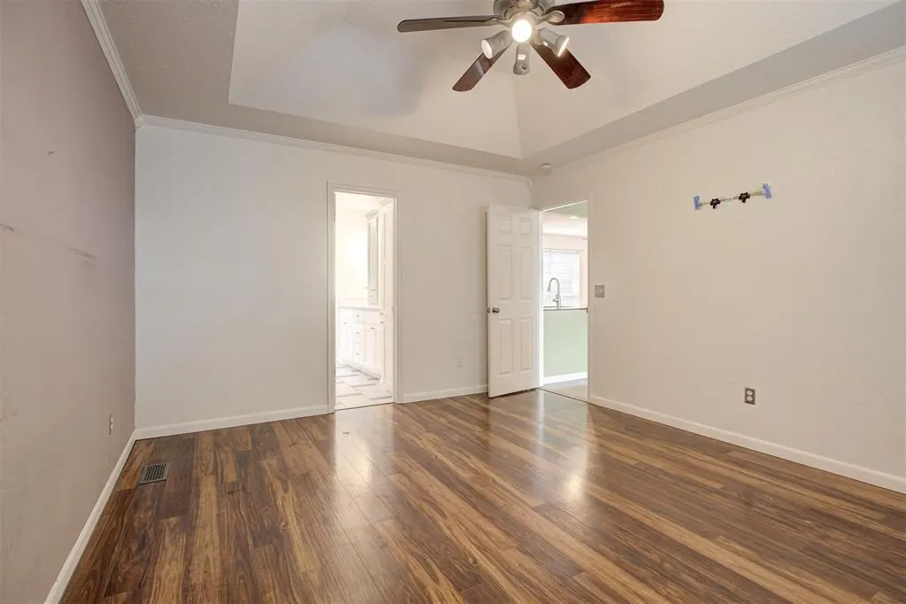 Photo 26 — 7916 Wilshire Ridge Drive, Oklahoma City, OK 73132