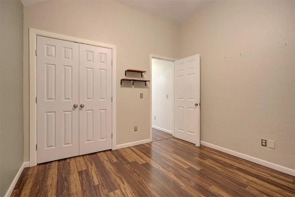 Photo 35 — 7916 Wilshire Ridge Drive, Oklahoma City, OK 73132