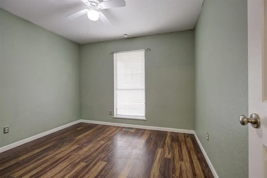 Photo 40 — 7916 Wilshire Ridge Drive, Oklahoma City, OK 73132
