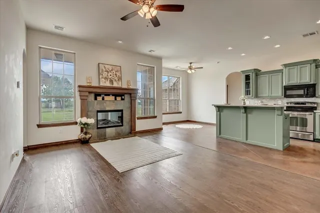 Photo 2 — 2260 S Ross Drive, Newcastle, OK 73065