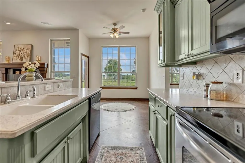 Photo 11 — 2260 S Ross Drive, Newcastle, OK 73065