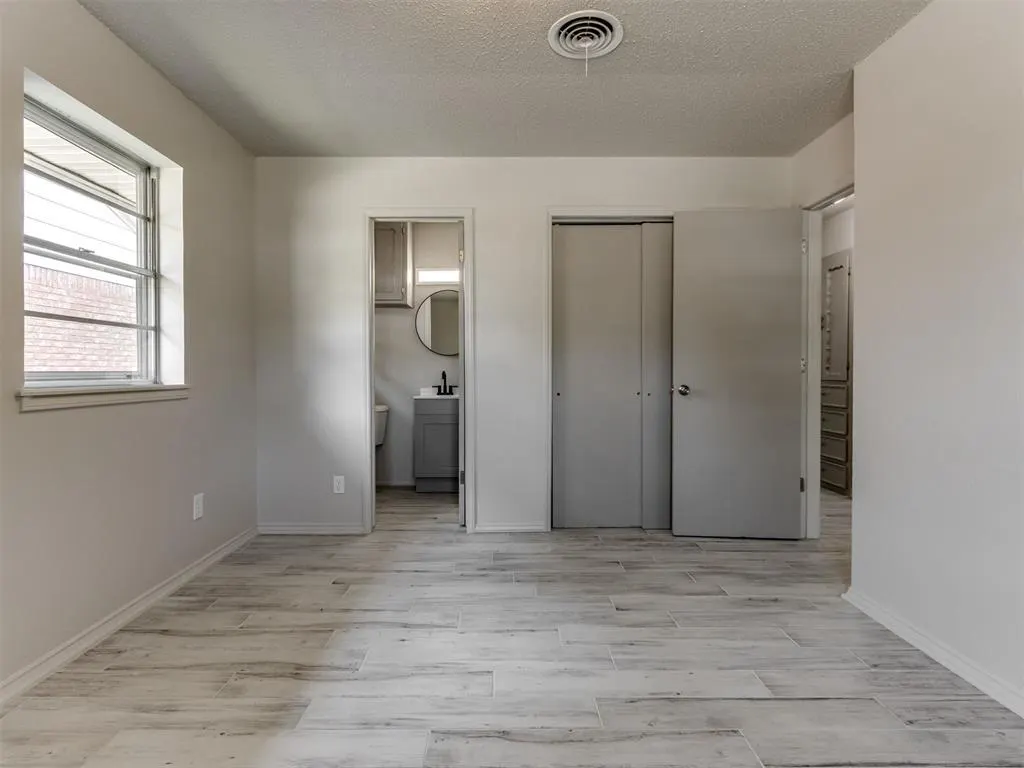 Photo 15 — 9316 NE 13th Place, Midwest City, OK 73130