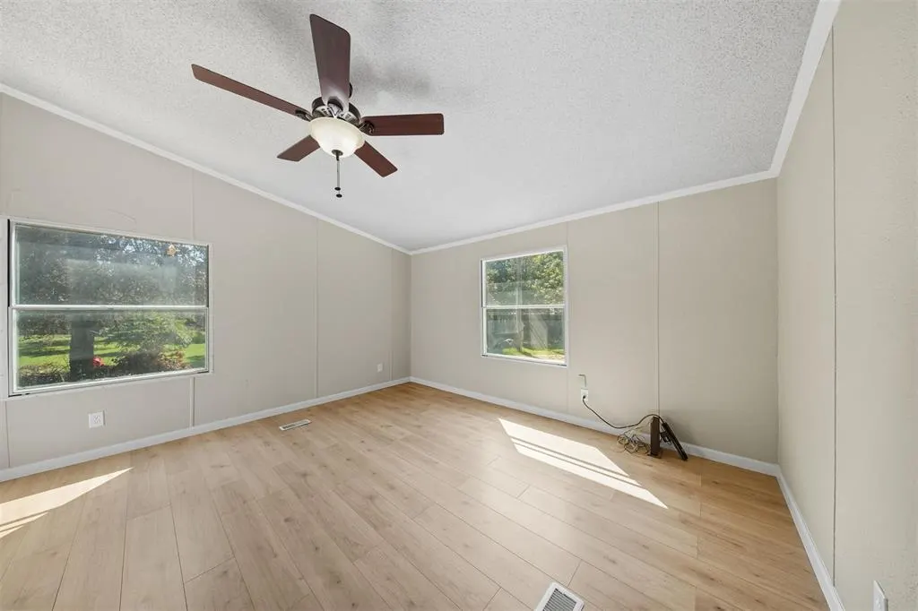 Photo 12 — 11200 S Triple X Road, Newalla, OK 74857