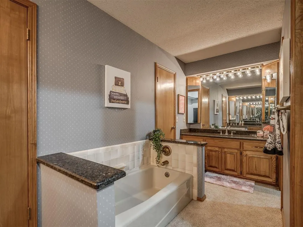 Photo 28 — 7104 NW 32nd Street, Bethany, OK 73008