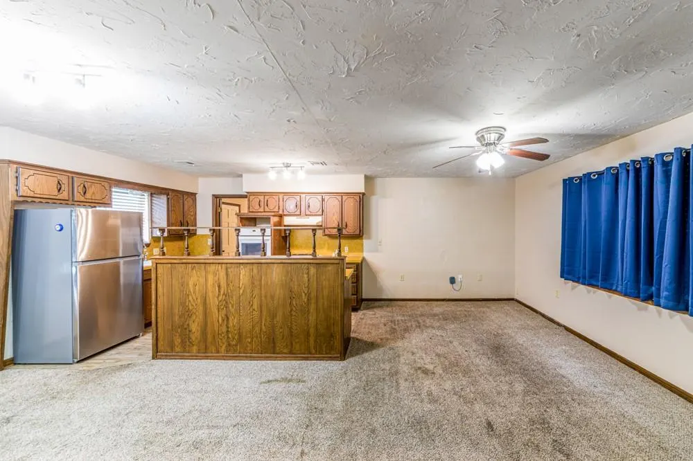 Photo 9 — 1125 S 12th Street, Blackwell, OK 74631