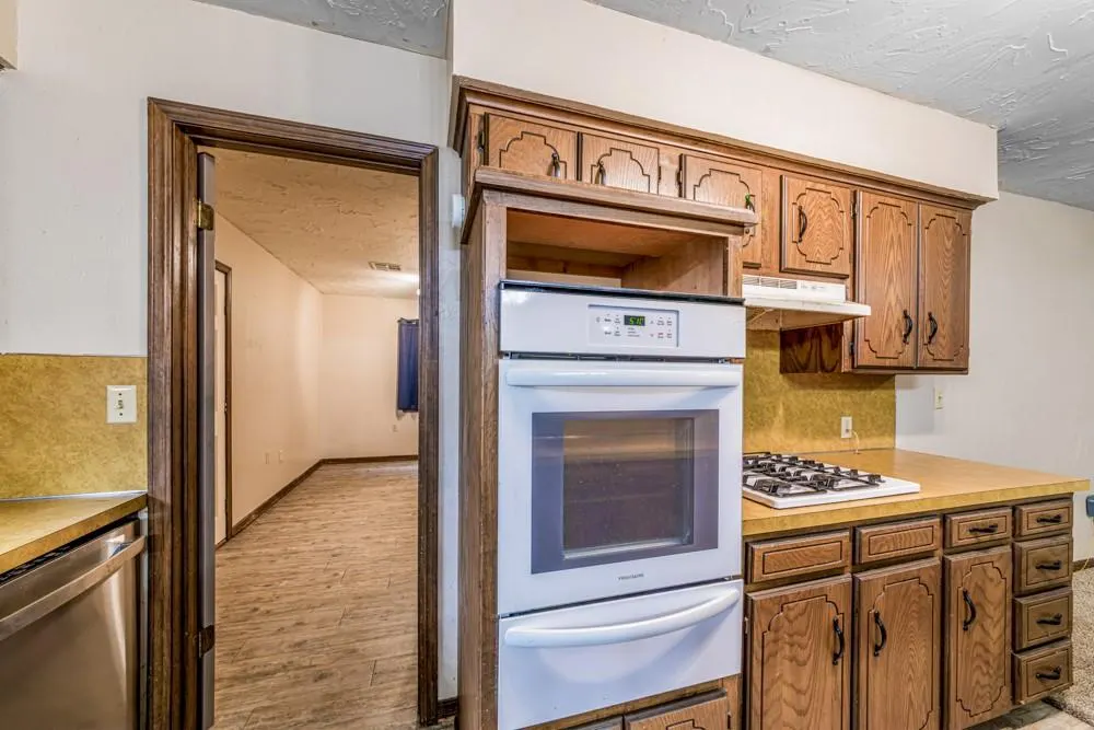 Photo 16 — 1125 S 12th Street, Blackwell, OK 74631