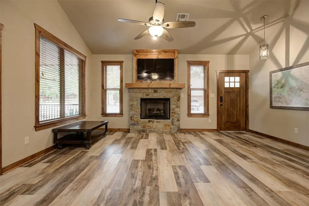 Photo 4 — 513 NW Eagles Landing Place, Medicine Park, OK 73557