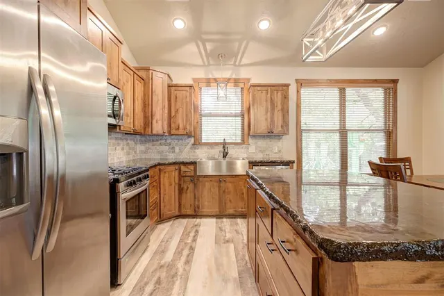 Photo 7 — 513 NW Eagles Landing Place, Medicine Park, OK 73557