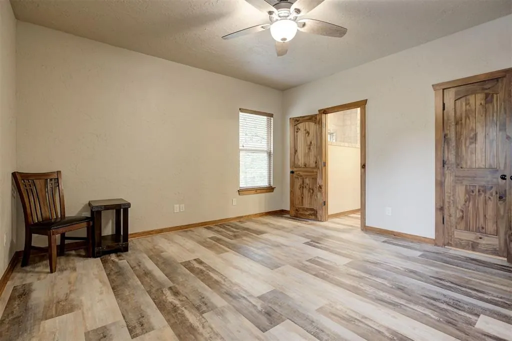 Photo 8 — 513 NW Eagles Landing Place, Medicine Park, OK 73557