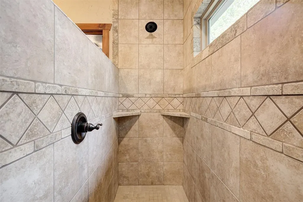 Photo 11 — 513 NW Eagles Landing Place, Medicine Park, OK 73557