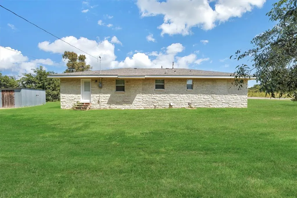 Photo 28 — 1421 B Street, Snyder, OK 73566