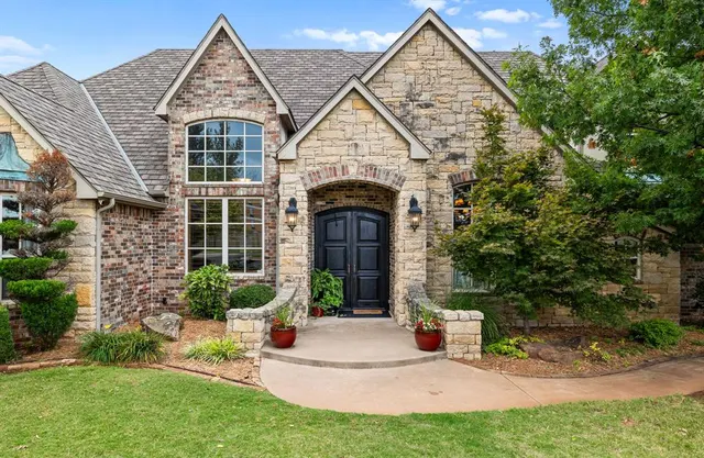 Photo 2 — 13309 Upper Pond Ct, Oklahoma City, OK 73142