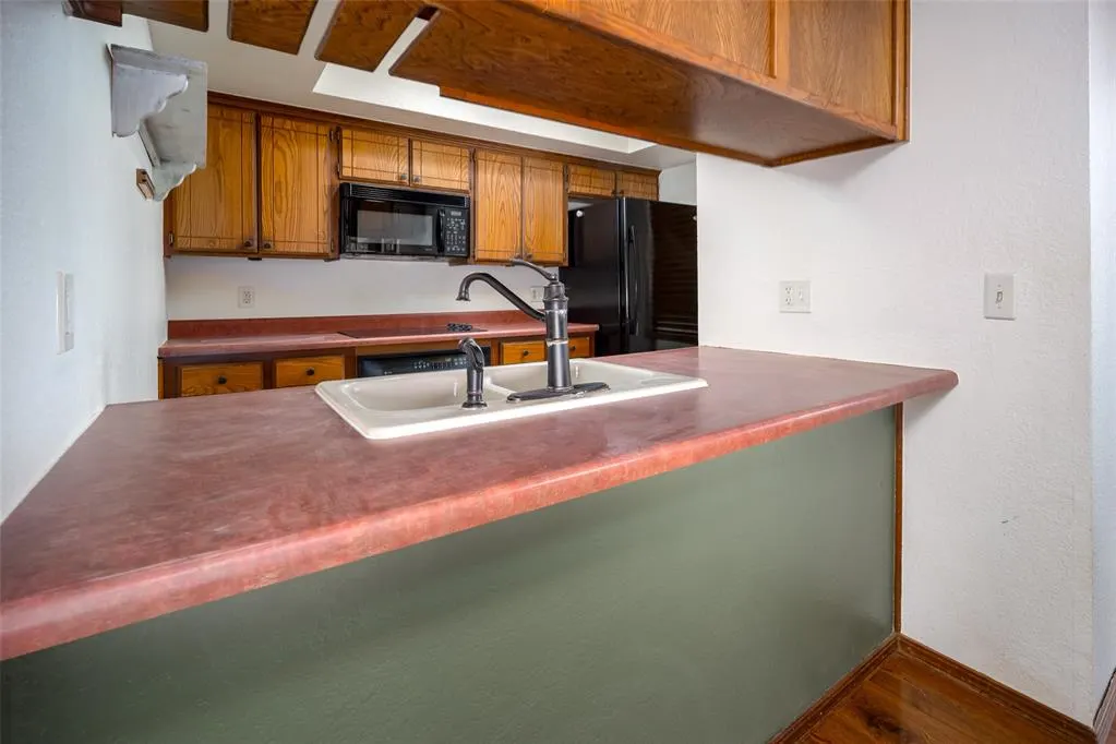 Photo 7 — 12428 N Chase End Court, Oklahoma City, OK 73142
