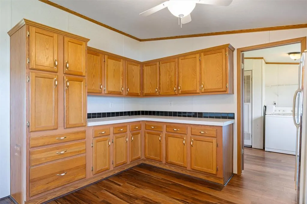 Photo 9 — 335752 E 980 Road, Wellston, OK 74881